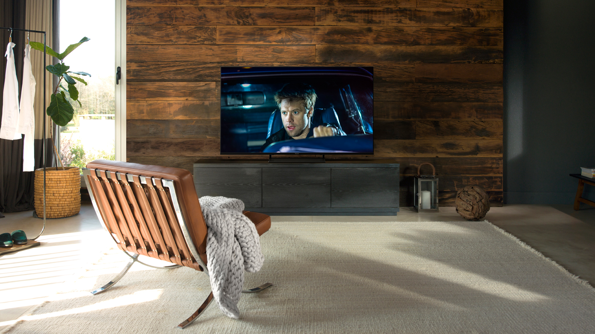 Panasonic Gx800 Tv In Living Room - Panasonic Gx800 Led Tv - HD Wallpaper 