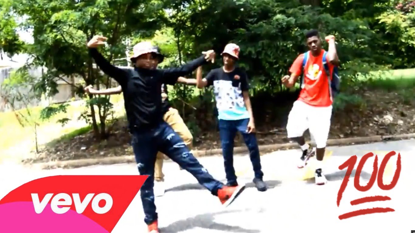 Thumb Image - Toss A Bocce Ball - HD Wallpaper 