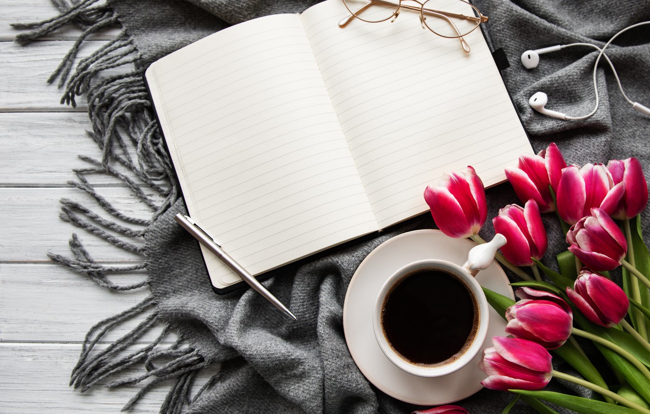 Photo Wallpaper Coffee, Bouquet, Headphones, Handle, - Zeszyt Dlugopis - HD Wallpaper 