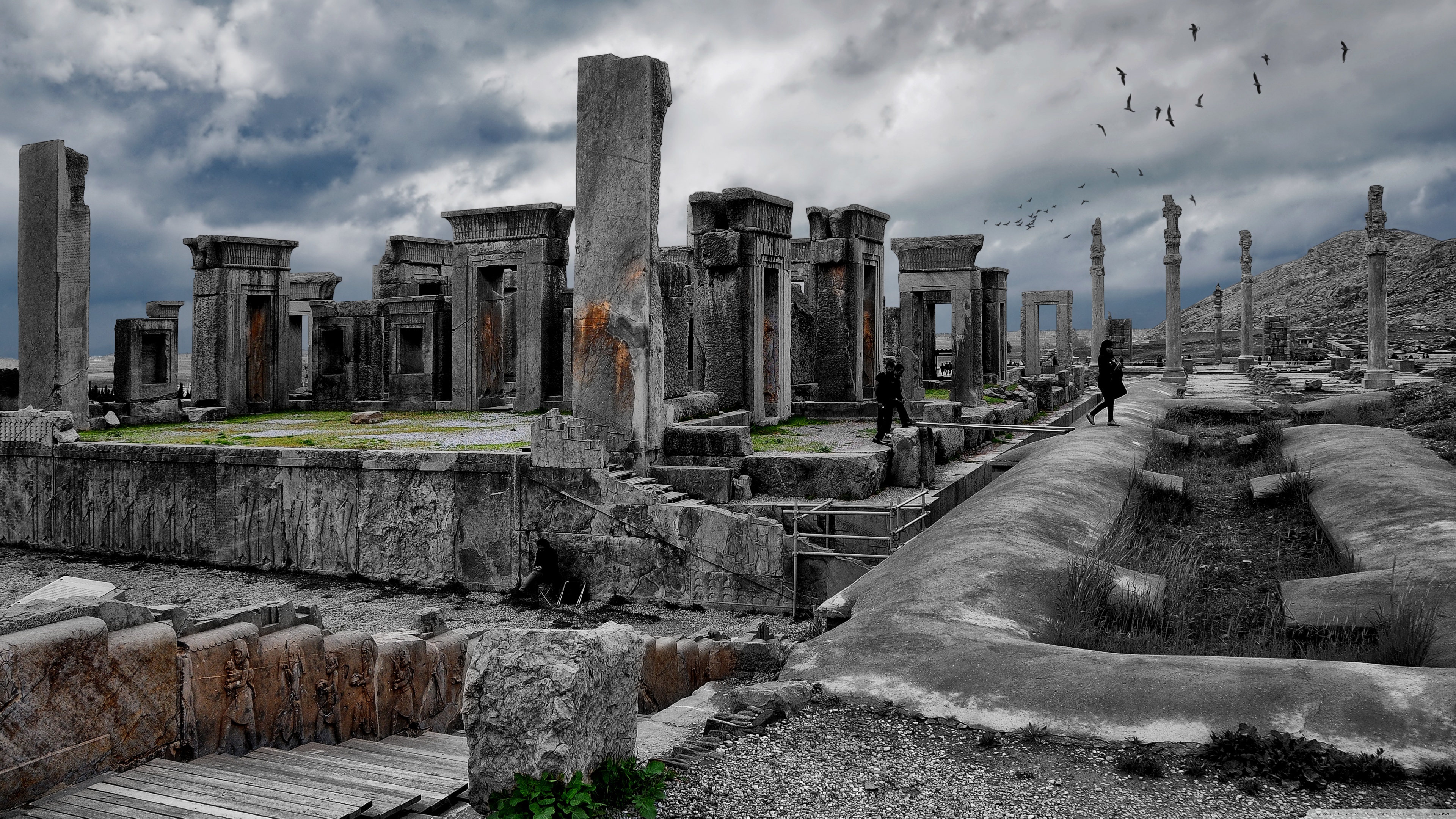 Persepolis - HD Wallpaper 