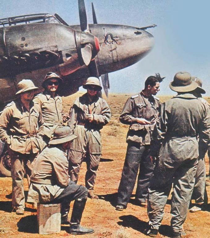 Afrika Korps And Messerschmidt Bf110 - Afrika Korps Sun Helmet - HD Wallpaper 