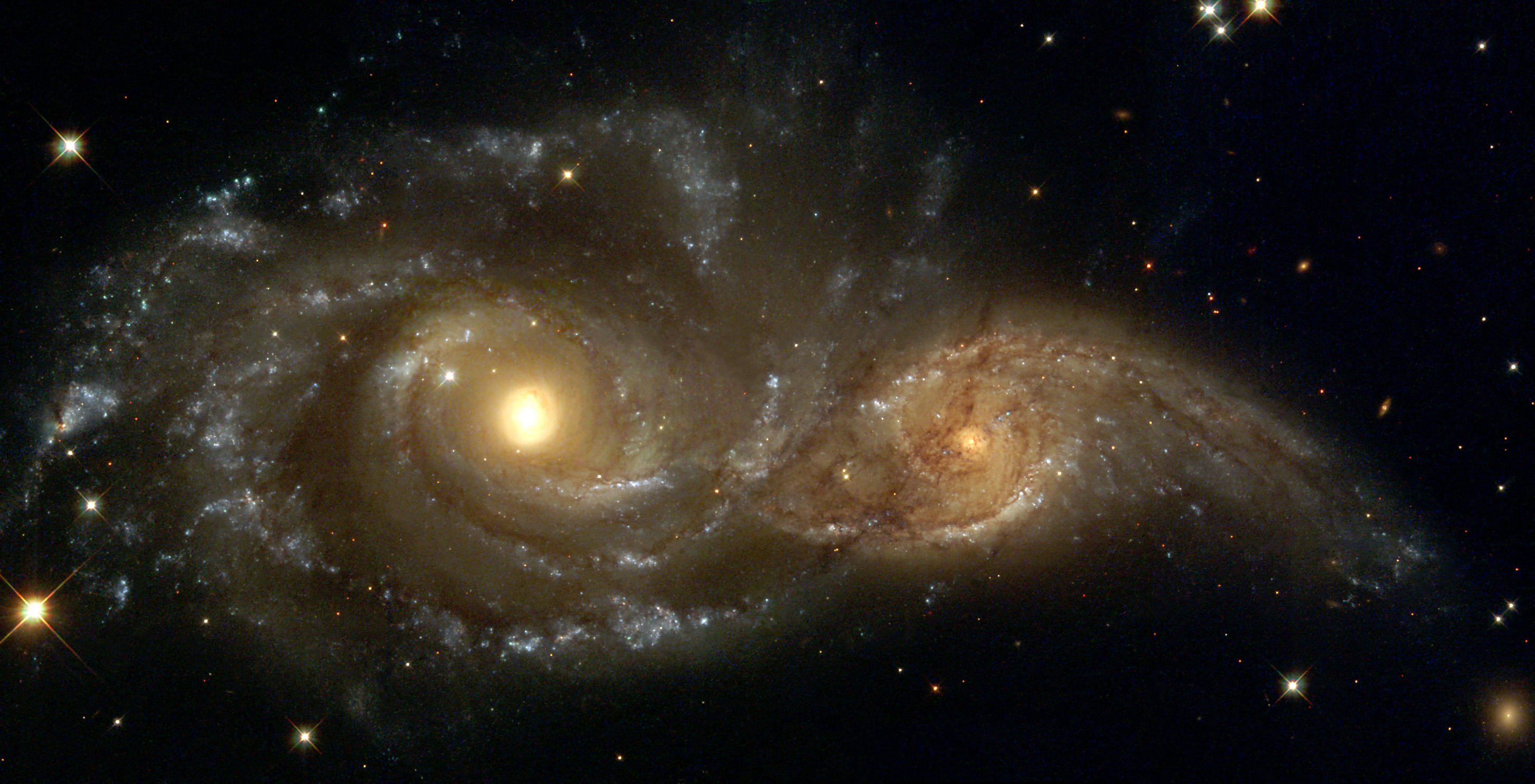 Ngc 2207 And Ic 2163 - HD Wallpaper 