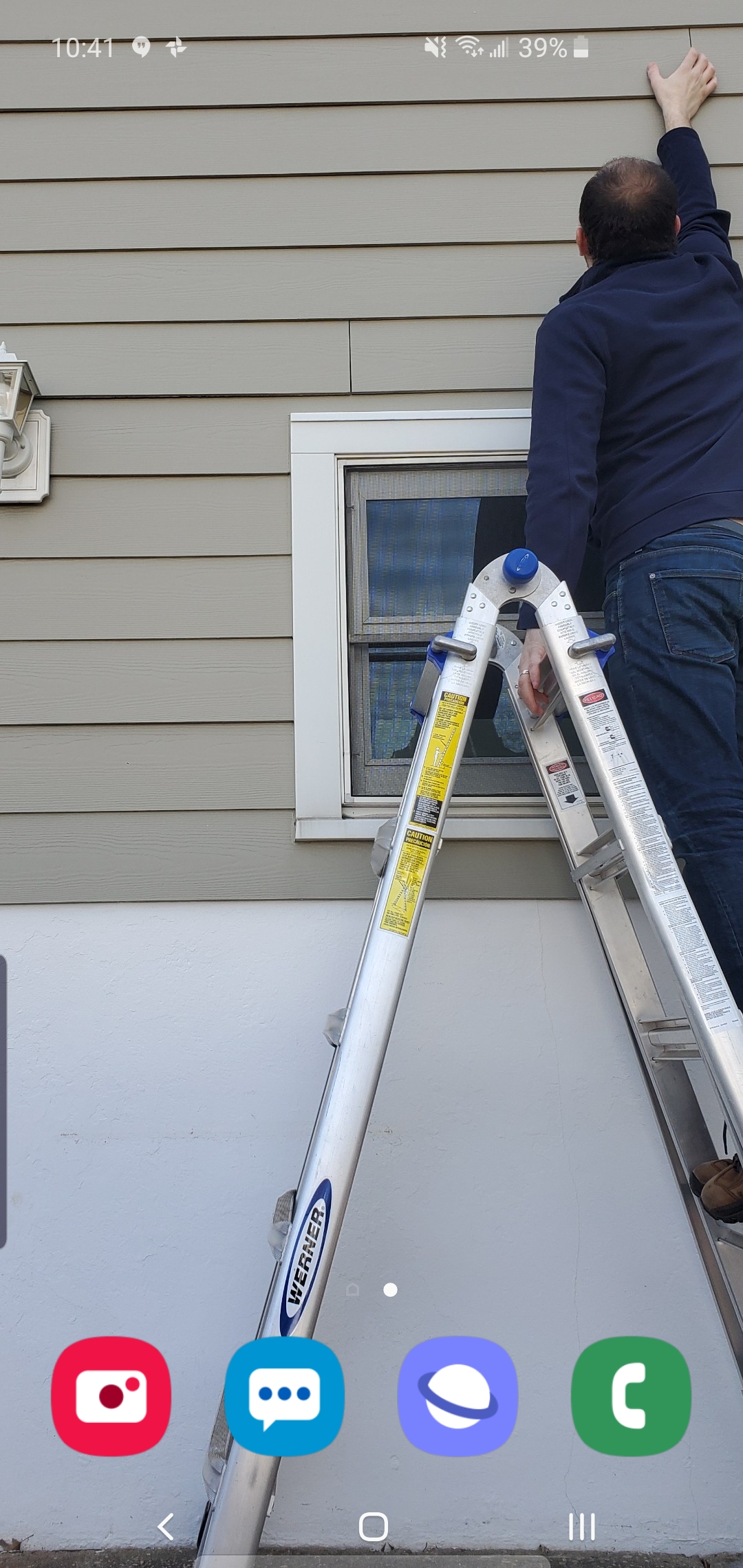 S10 Wallpaper Hole Punch - HD Wallpaper 