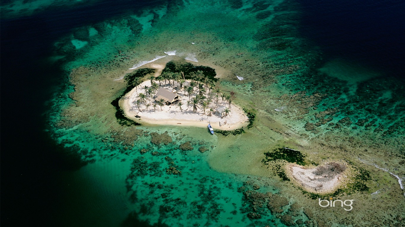 The Coral Reef Island In Honduras-bing Wallpaper2012 - Full Hd Bing Desktop - HD Wallpaper 