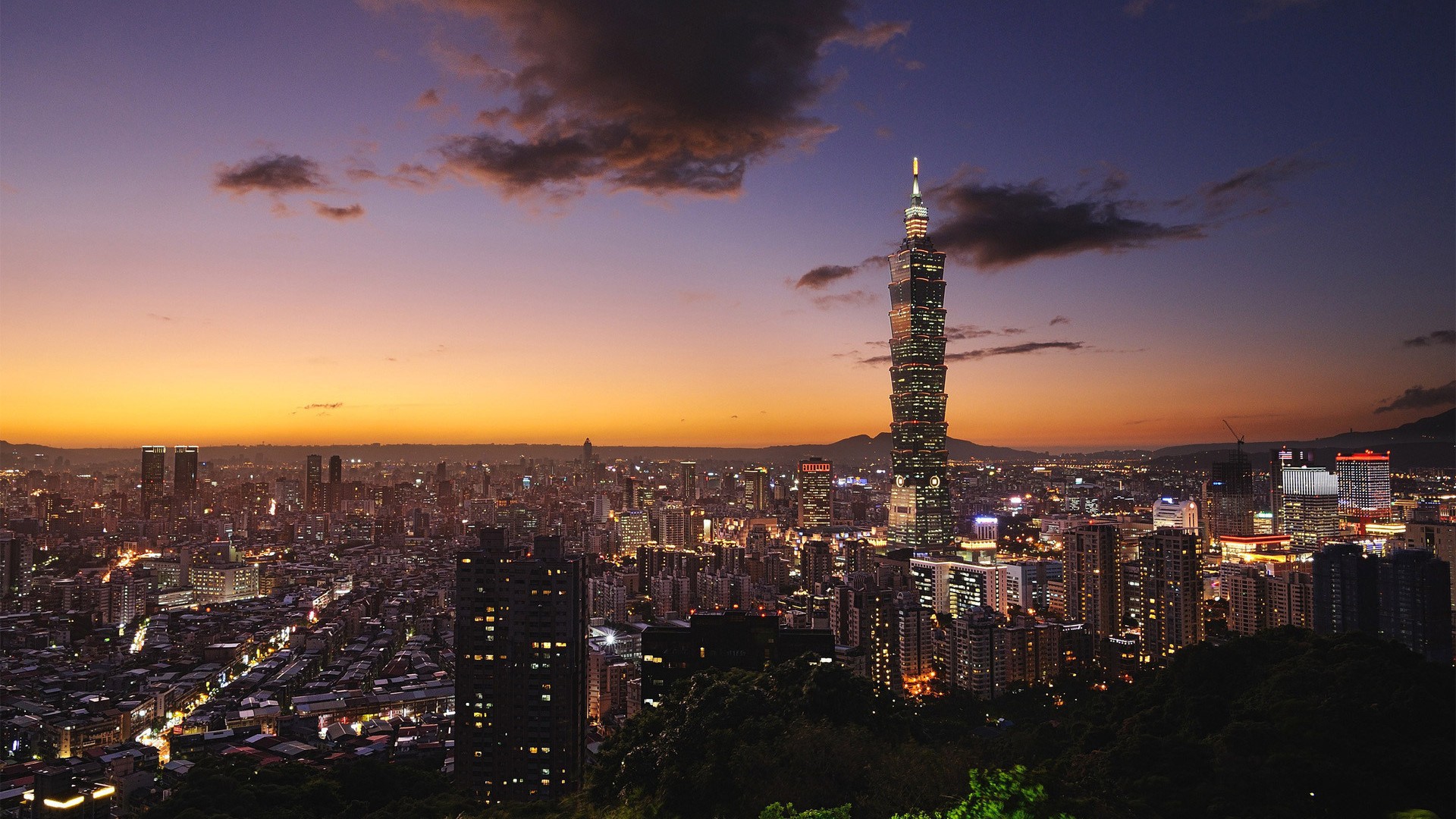 Taipei 101 - HD Wallpaper 