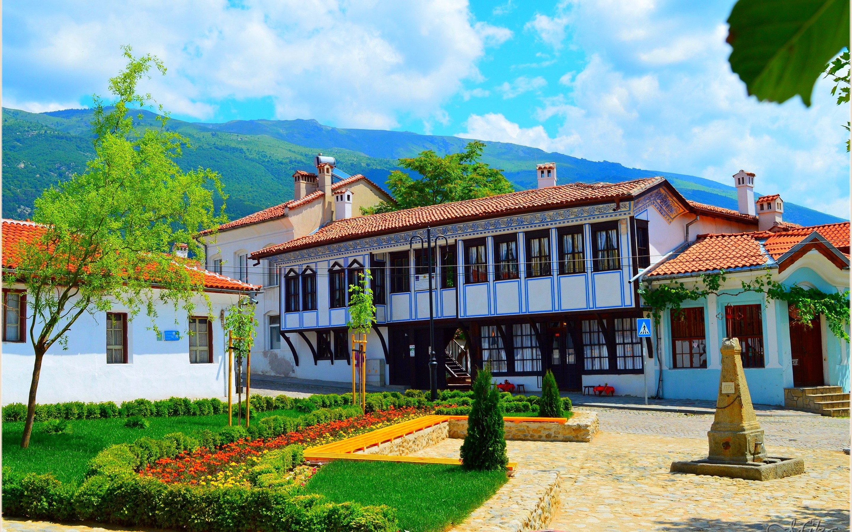 Wallpaper Bulgaria, Karlovo, House, Villa - HD Wallpaper 
