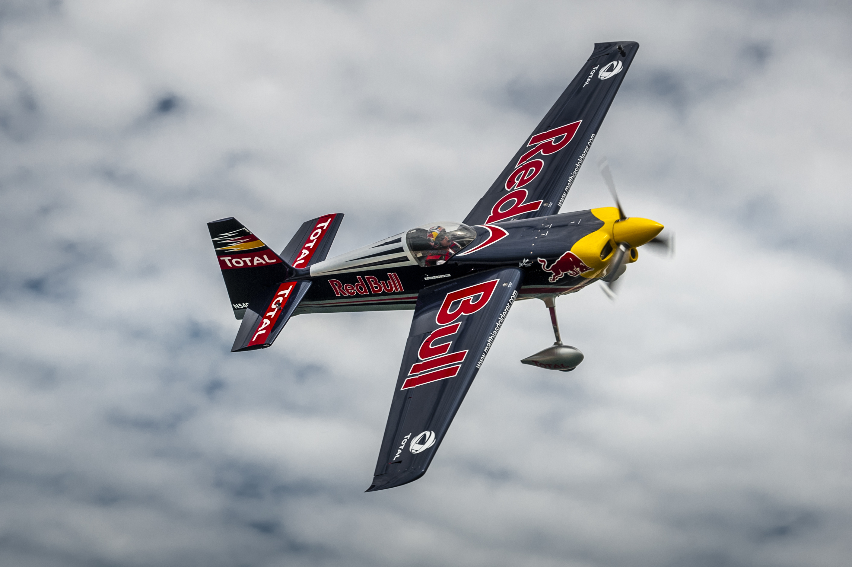 Red Bull Air Race - HD Wallpaper 