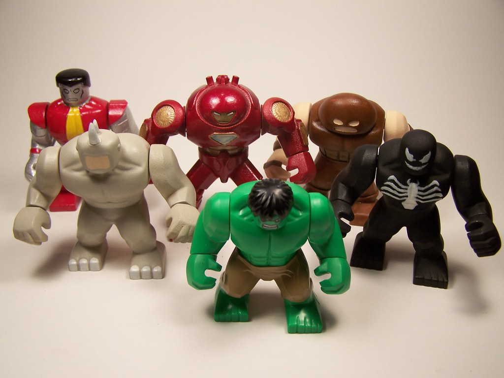 Hulk Vs Hulkbuster Vs Colossus - HD Wallpaper 