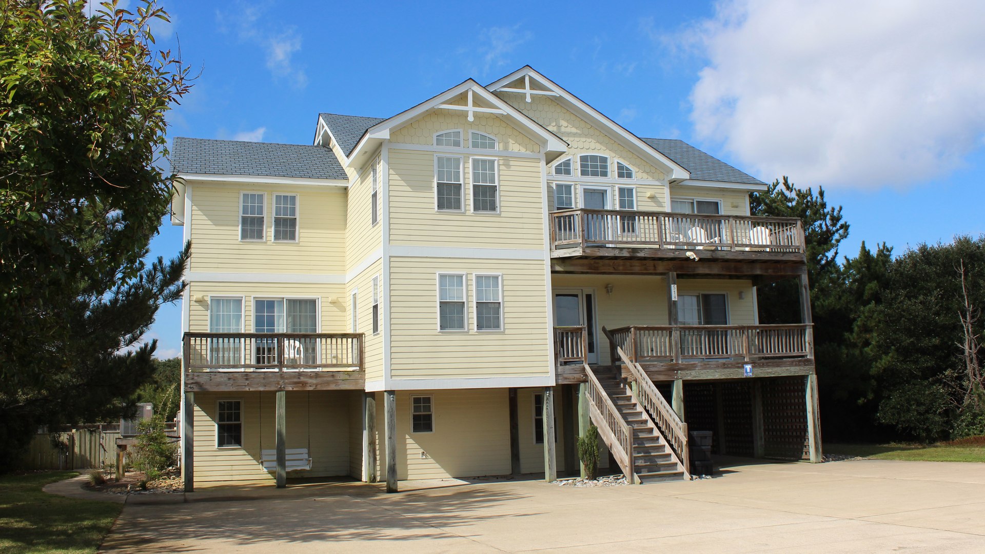 House - HD Wallpaper 