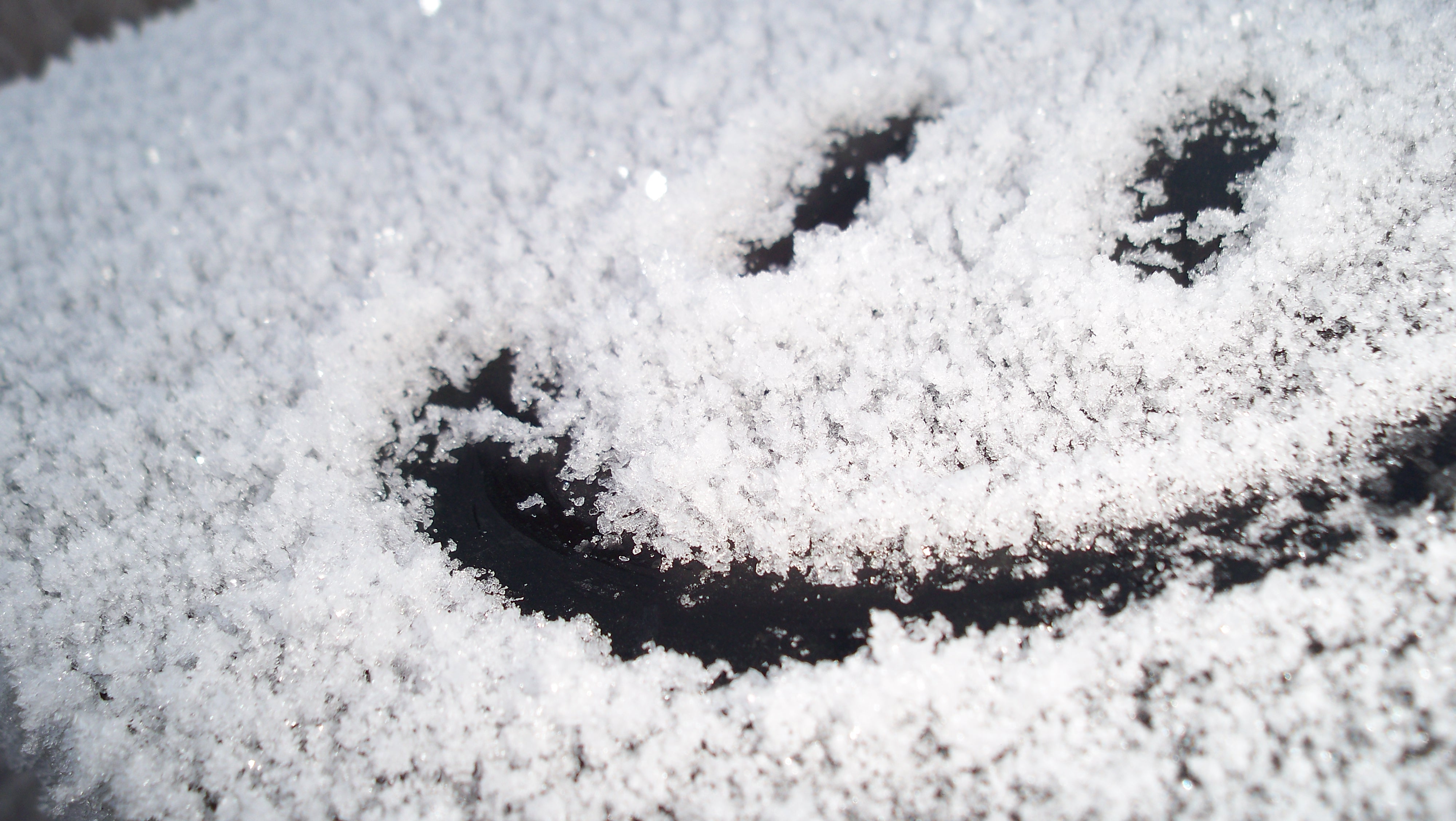 Snow Smile Facebook Cover - HD Wallpaper 