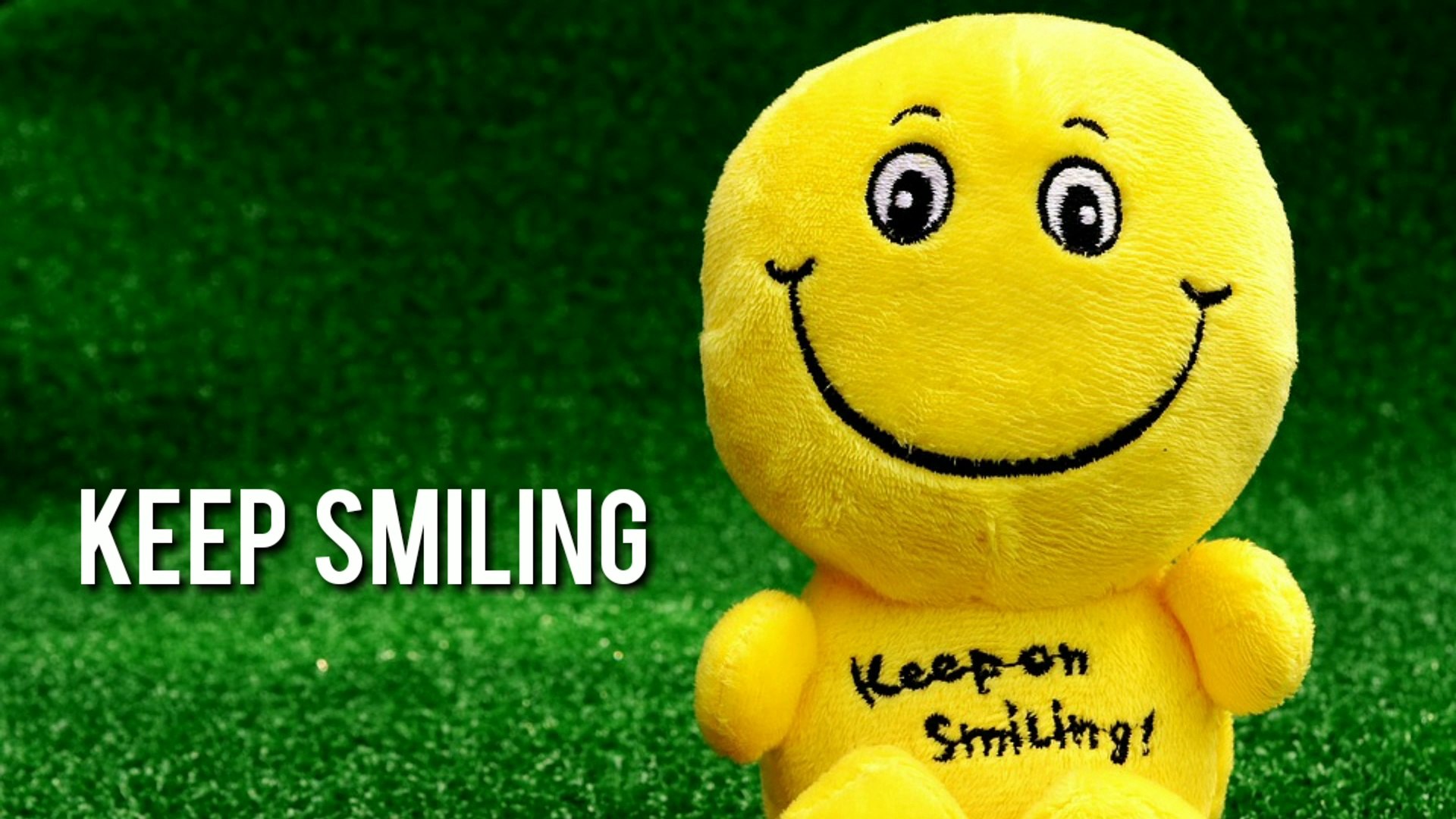 Keep Smiling - HD Wallpaper 