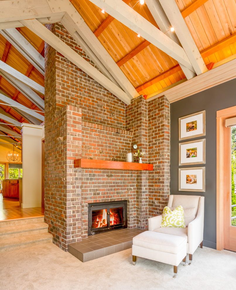 Seattle Sherwin Williams Grasscloth Wallpaper With - Red Brick Fireplace Transitional Style - HD Wallpaper 