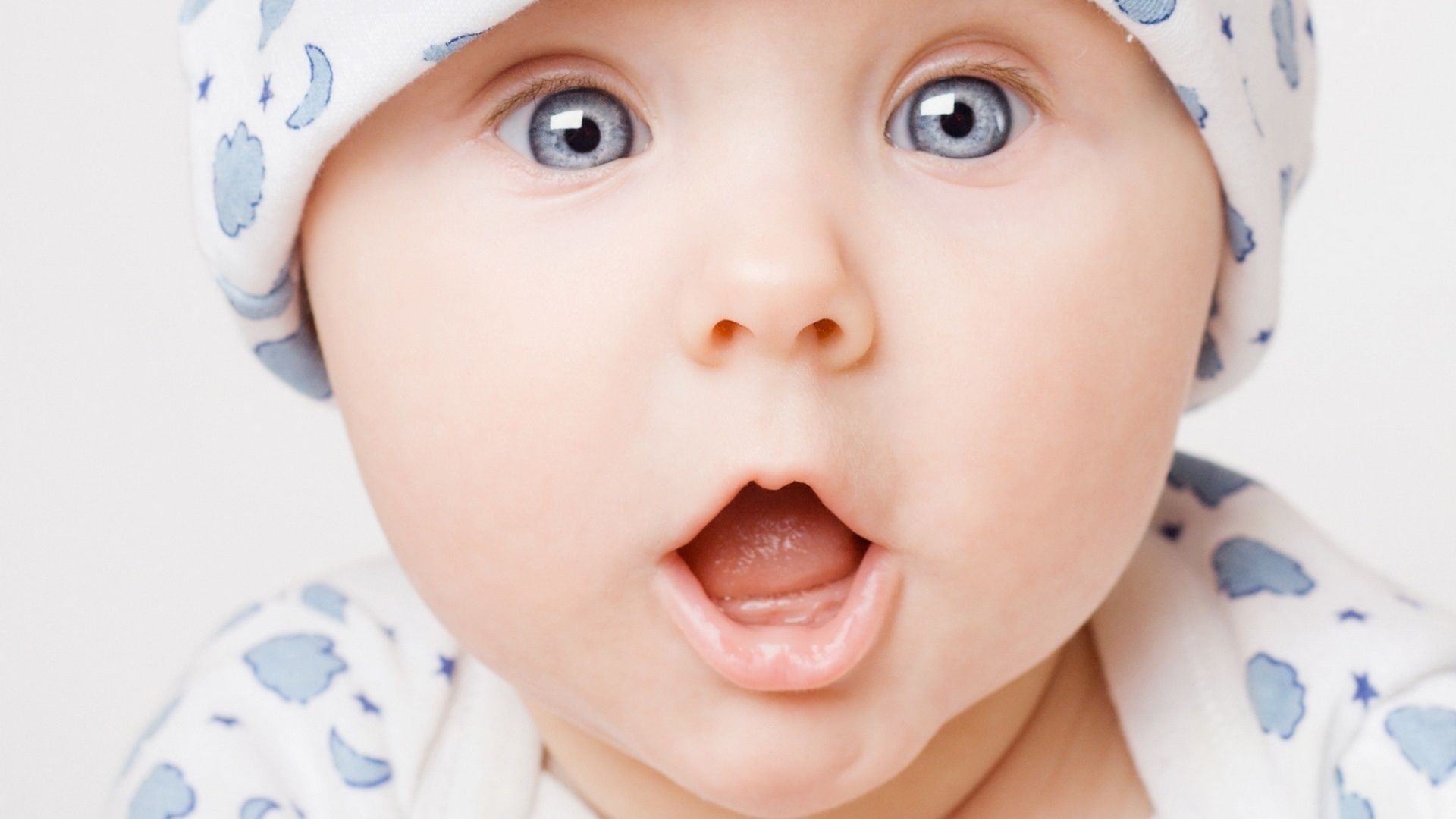 Cute Baby Smile Face Photos Wallpaper - World Top 10 Baby - 1920x1080  Wallpaper 