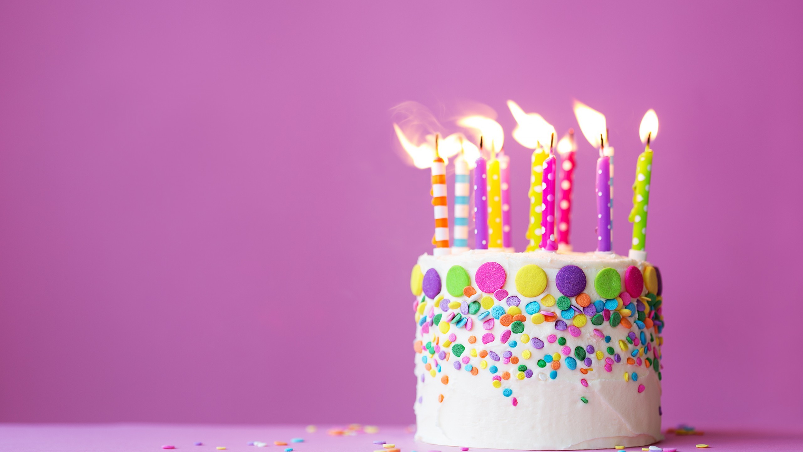 Celebrations / Birthday Wallpaper 
 Data-src - Birthday Wishes And Cake For Gf - HD Wallpaper 