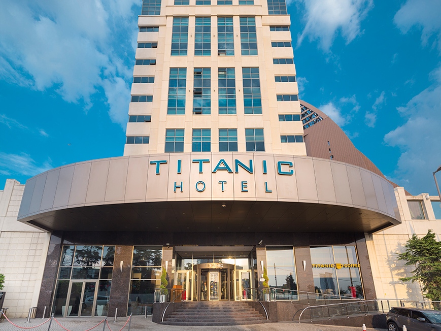 Titanic Business Kartal Istanbul - HD Wallpaper 