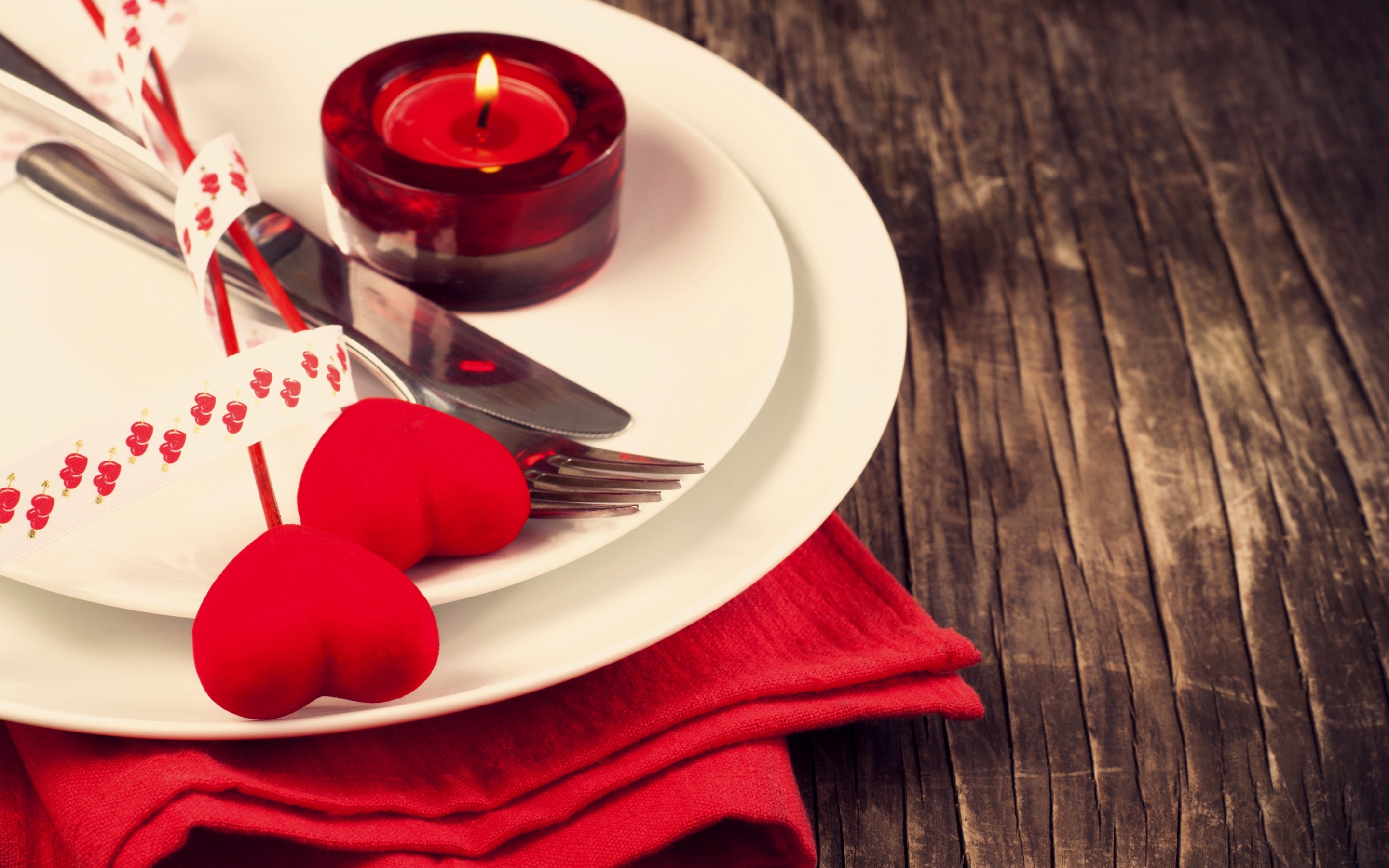 Valentines Day Table Settings Restaurant - HD Wallpaper 