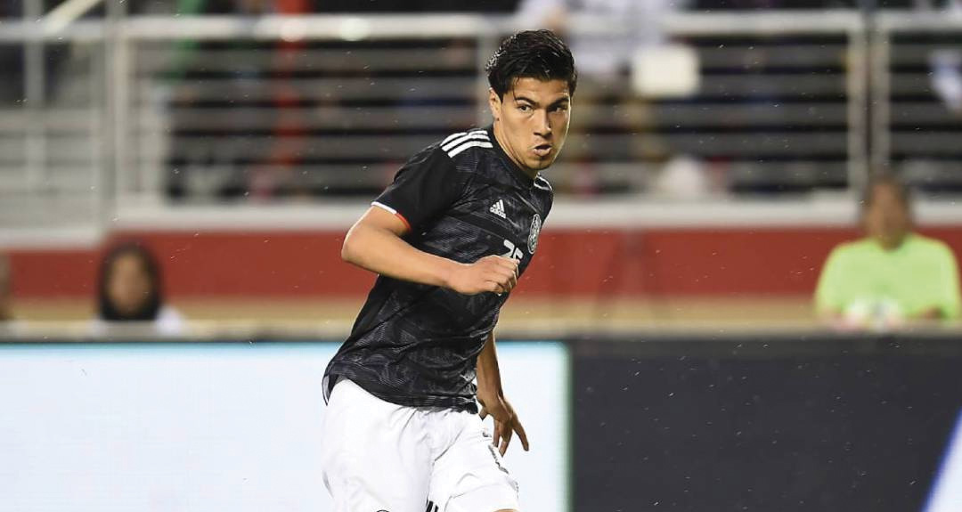 Erick Gutiérrez En Selección Mexicana - HD Wallpaper 