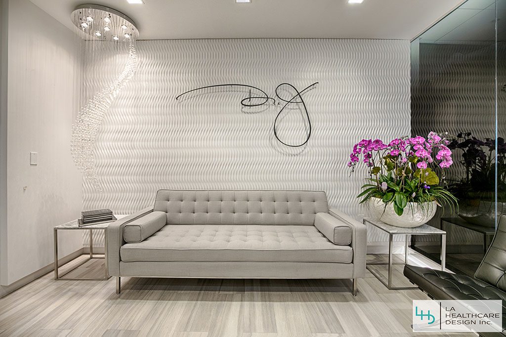 Plastic Surgeon Waiting Room - HD Wallpaper 