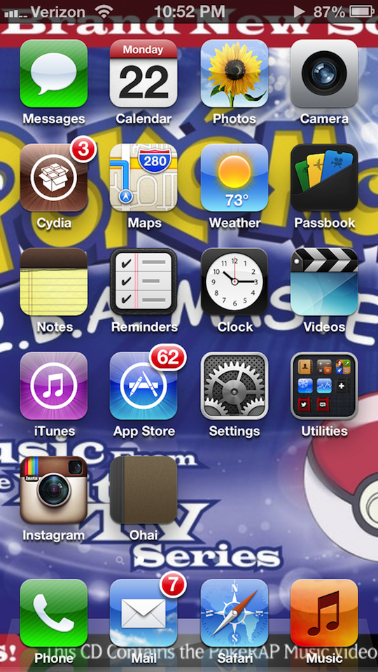 Homeartwork Makes Your Wallpaper Match Any Music That - Iphone 4 Home Screen - HD Wallpaper 