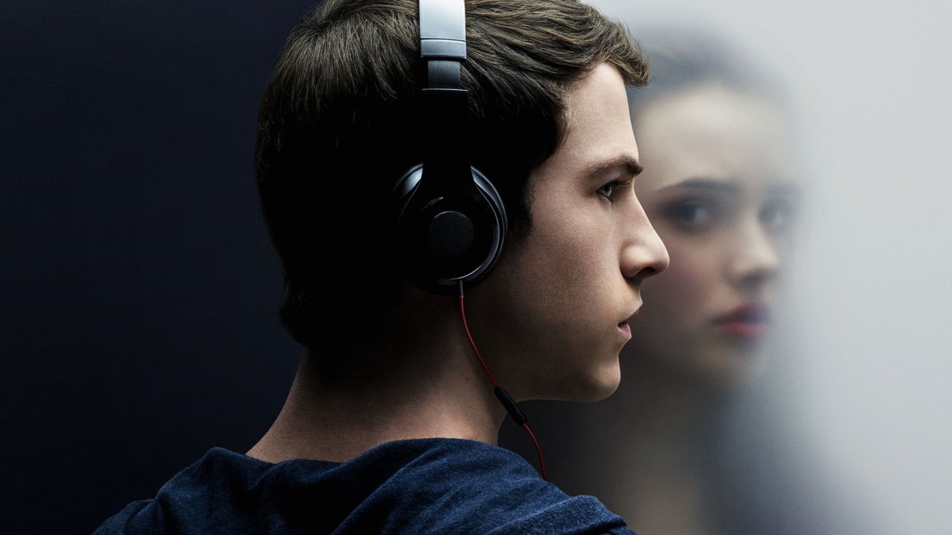 13 Reasons Why Season 1 - HD Wallpaper 