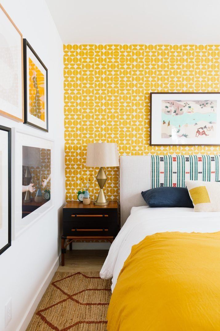 Yellow Wallpaper Room Ideas - HD Wallpaper 