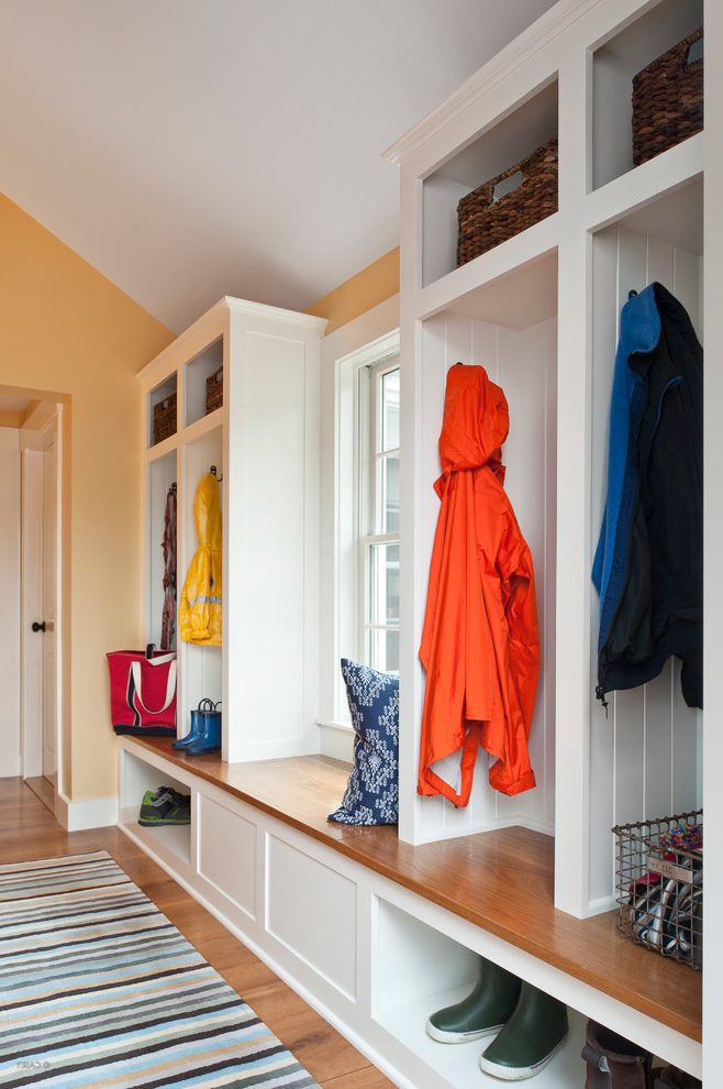 Boston Yellow Window Panels With Wooden Wallpaper Entry - Closet - HD Wallpaper 