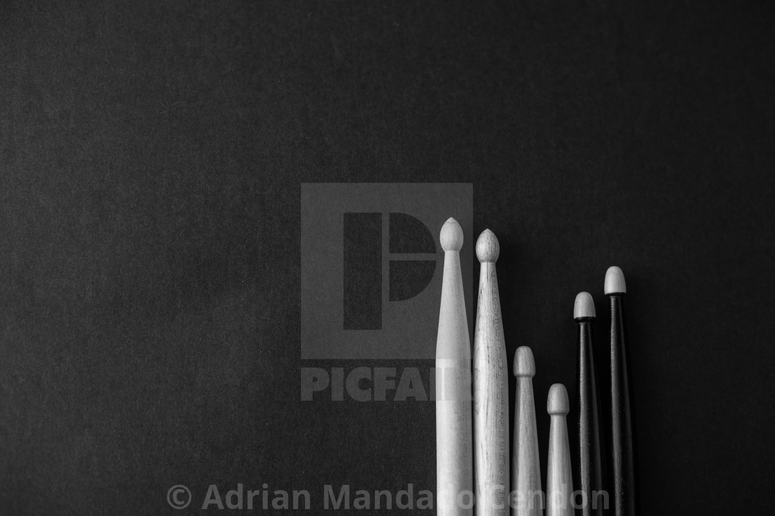 Drumsticks Wallpaper - Darkness - HD Wallpaper 