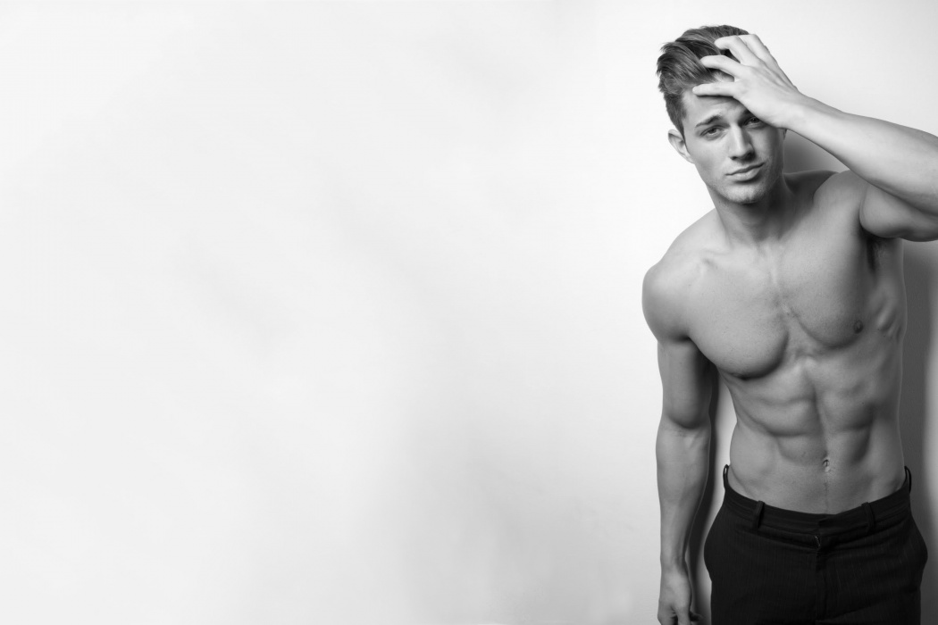 Muscular, Handsome, Man, Boys, Tyson Paige - Boys In My Class Vs Boys In Other Classes - HD Wallpaper 