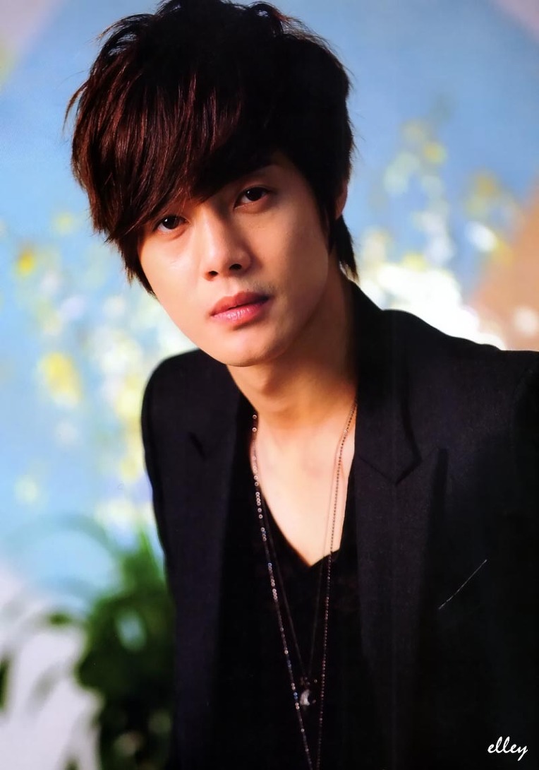 Kim Hyun Joong And His Girlfriend Photo - Kim Hyun Joong 2011 - HD Wallpaper 