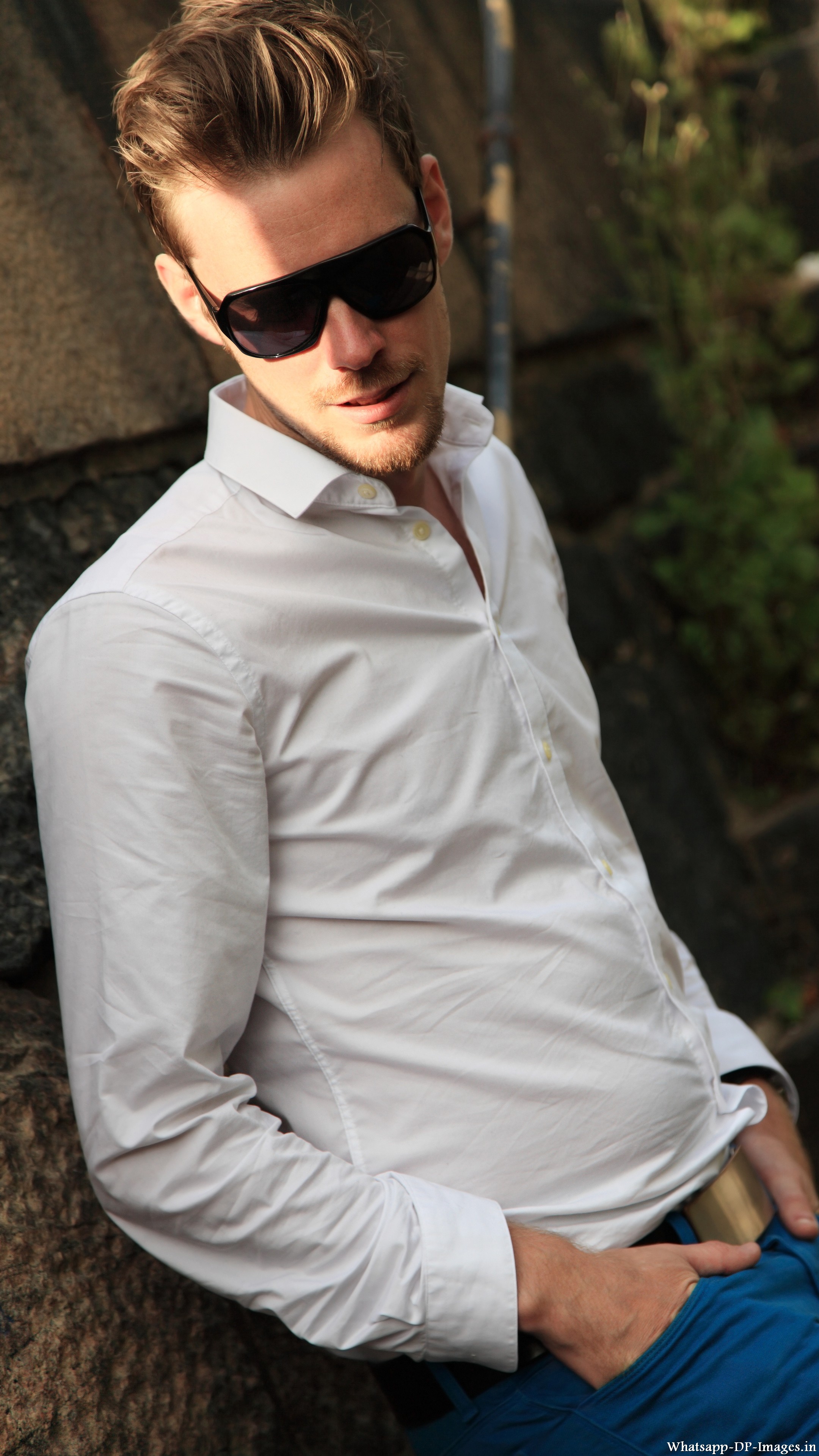 Jeune Chemise Blanche - HD Wallpaper 