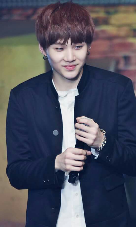 Bts, Jin And Korean Boy - Min Yoongi Bts Rap Monster - 552x920 Wallpaper - Bts, Jin And Korean Boy - Min Yoongi Bts Rap Monster - 552x920 Wallpaper -