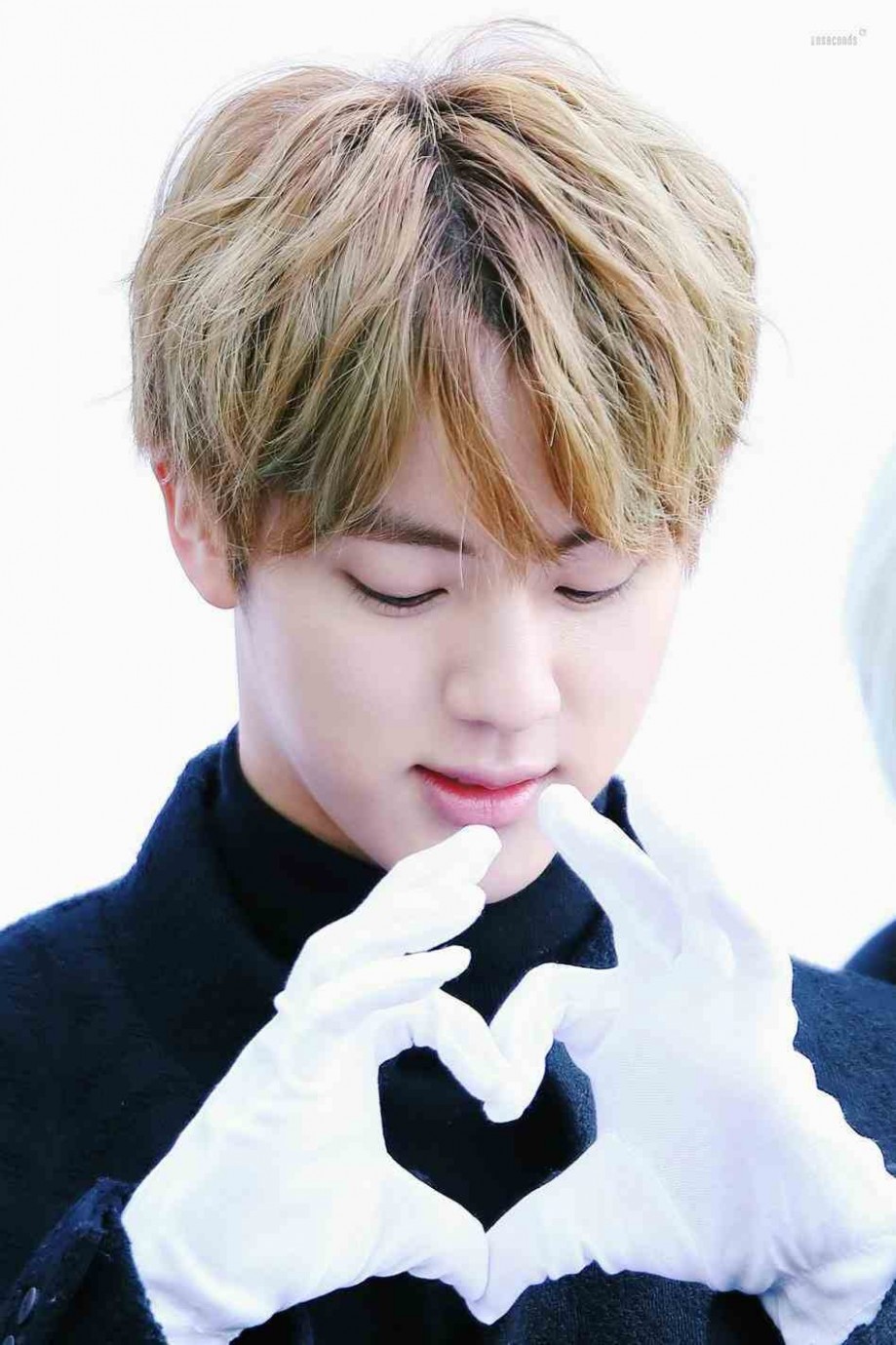 Cute Handsome Boy Hd Wallpaper Jin Bts Korean Idol - Jin Bts 2018 Cute - HD Wallpaper 