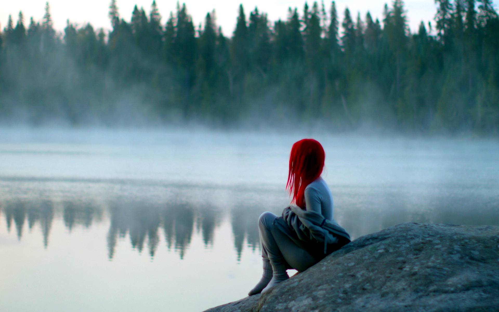 Sad Alone Girl Wallpaper - HD Wallpaper 
