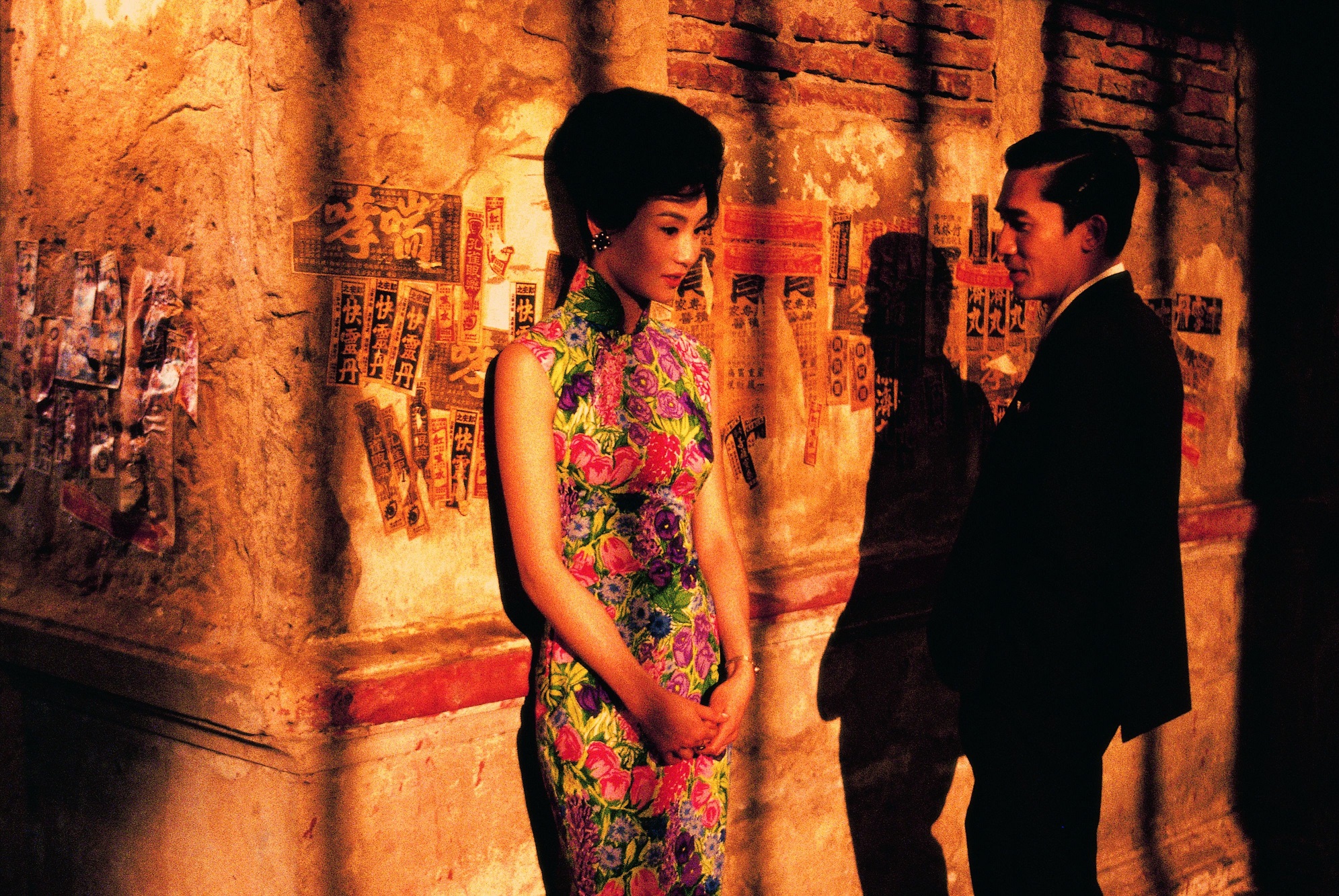 Maggie Cheung And Tony Leung - HD Wallpaper 