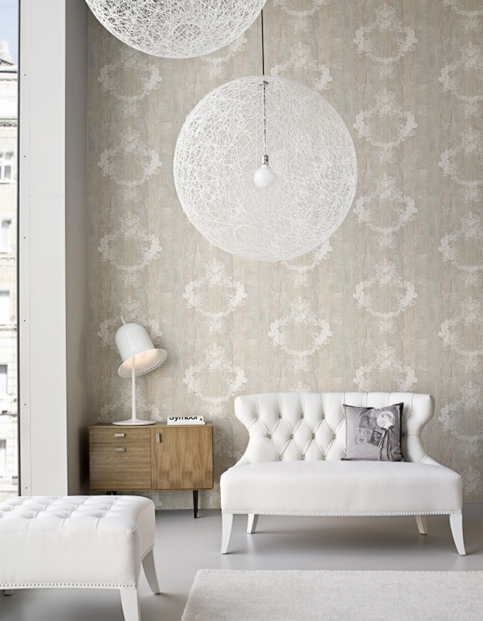 Serenity Sand Damask Faux Finish Wallpaper By Walls - Carta Parati Shabby Chic - HD Wallpaper 