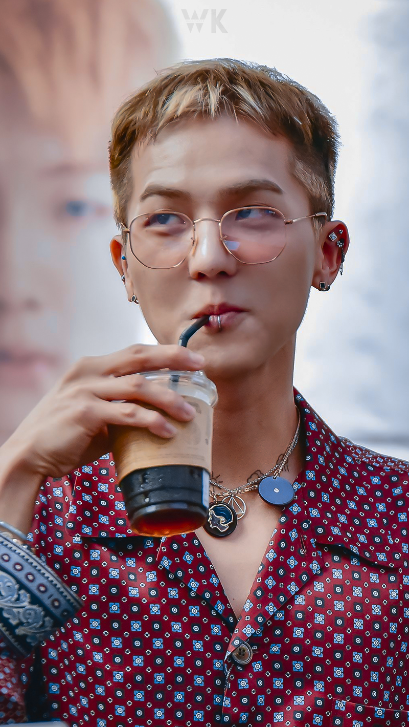 『mino』
saved Reblog Or Like

© Fantaken Owners - Song Mino - HD Wallpaper 