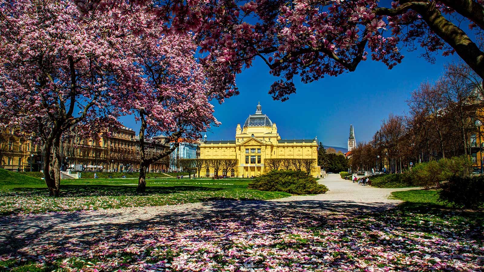 Zagreb - Zagreb In Summer - HD Wallpaper 