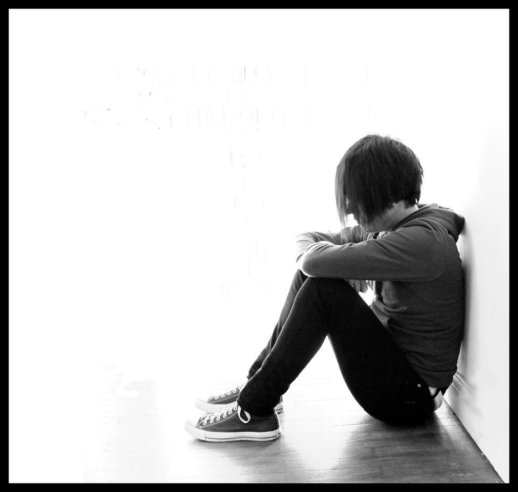 Never Be Alone - Sad Emo - HD Wallpaper 