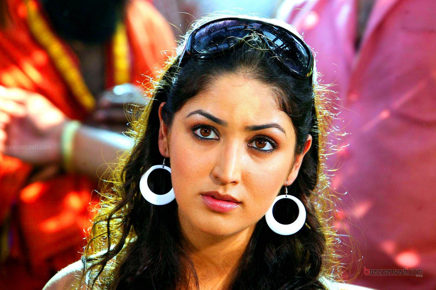 Yami Gautam Hd - HD Wallpaper 