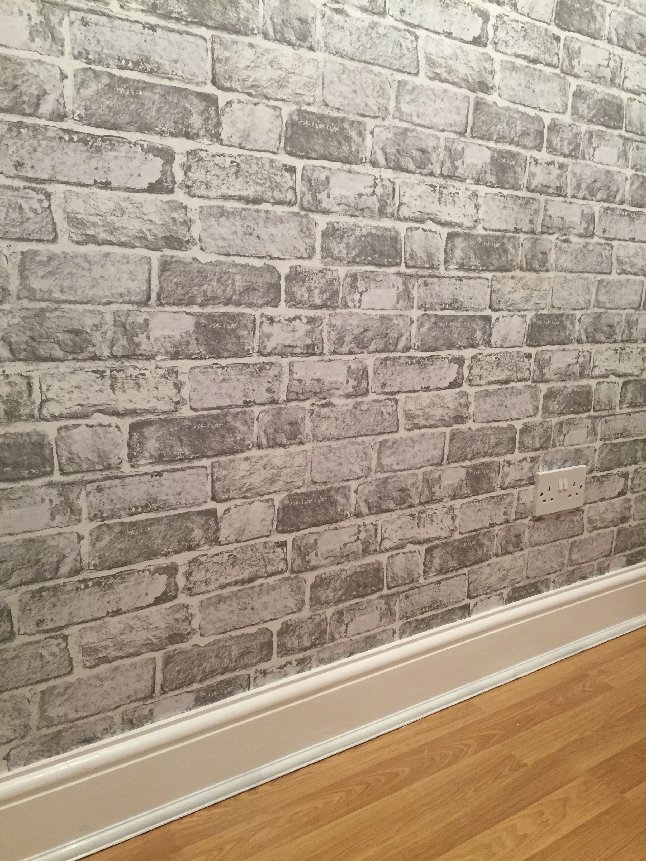 Brick Wallpaper And Grey Floor - HD Wallpaper 
