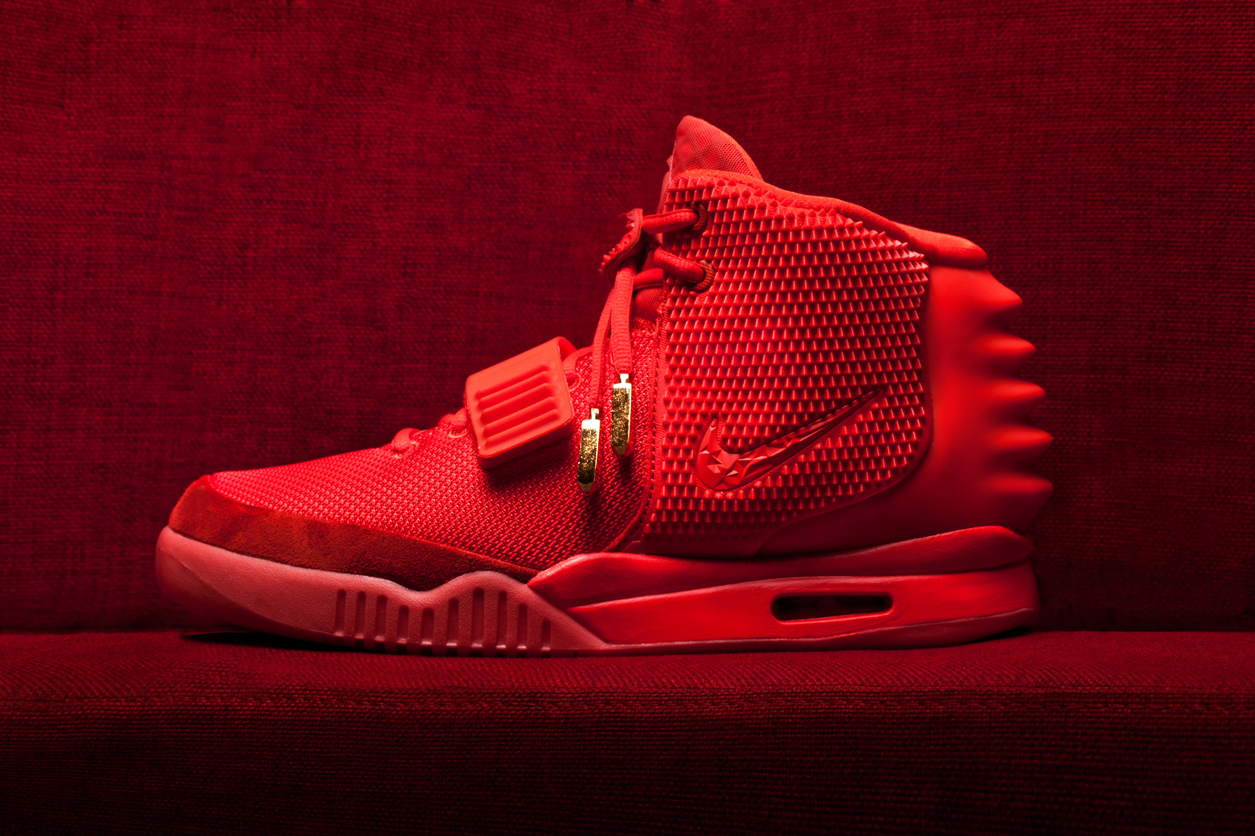 yeezy red october replica