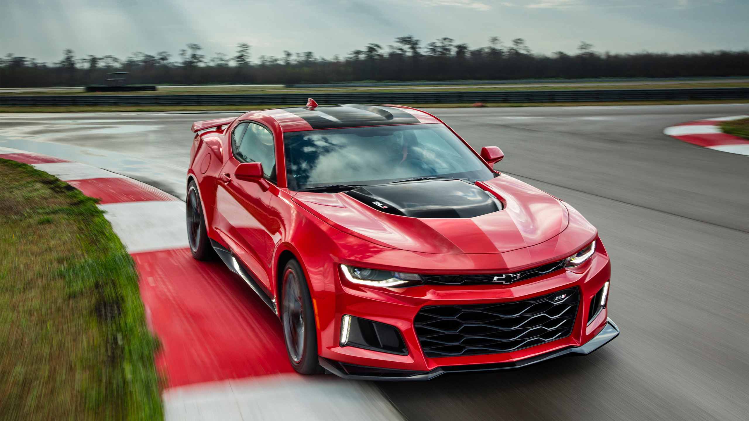 Camaro Zl1 2017 - HD Wallpaper 