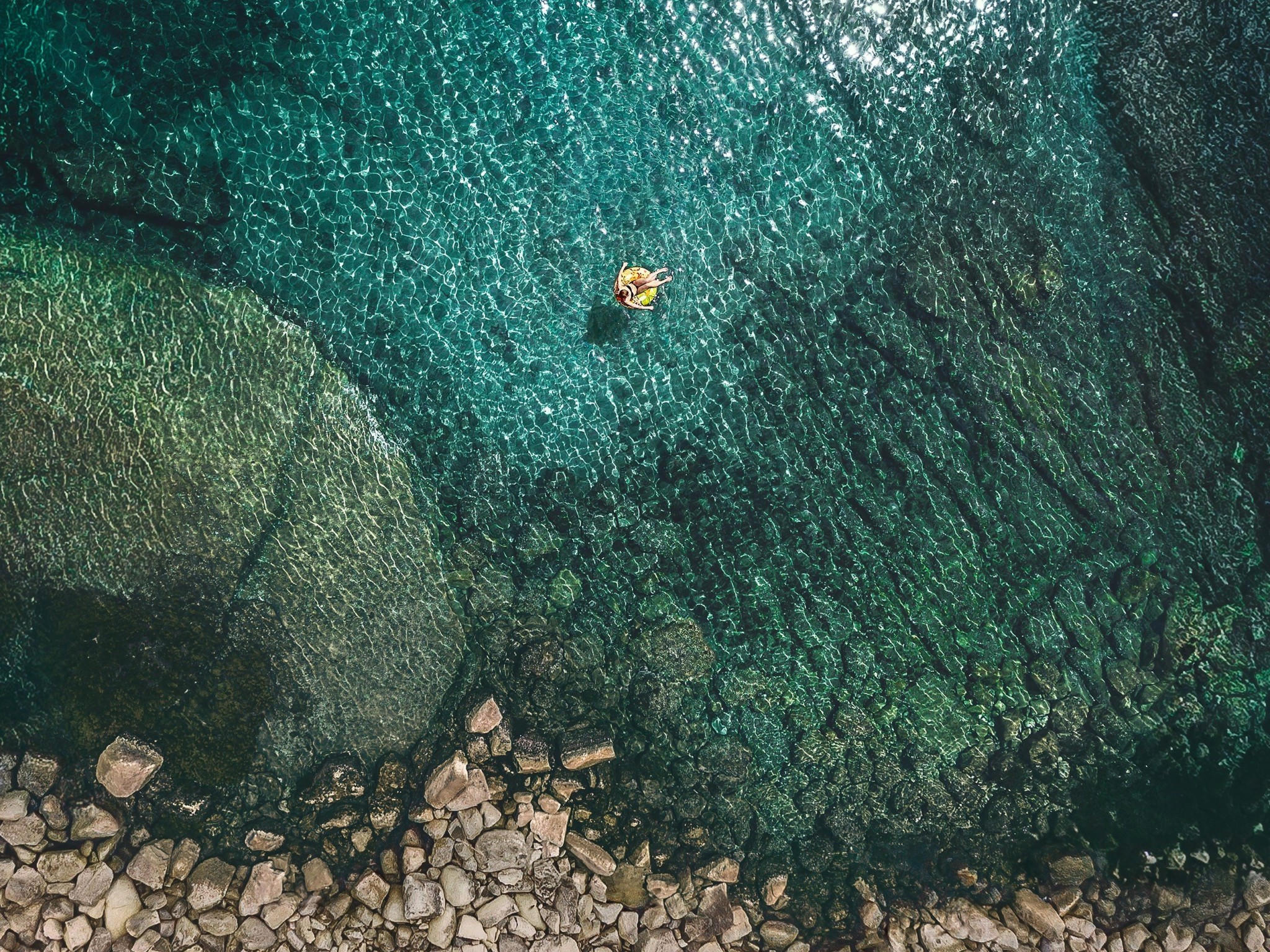 Ios 10, Stones, Water, Sea, Top View - Ios 10 - HD Wallpaper 