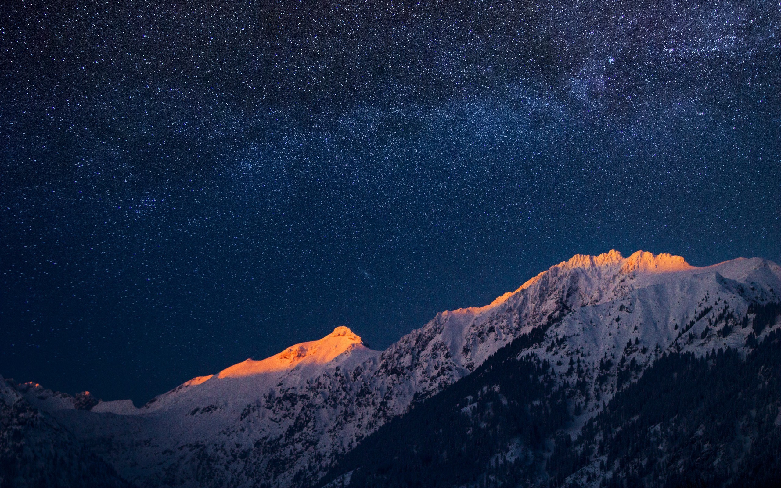 Milky Way Galaxy Visible In The Night Sky 
 Data-src - Night Sky Mountain Wallpaper Hd - HD Wallpaper 