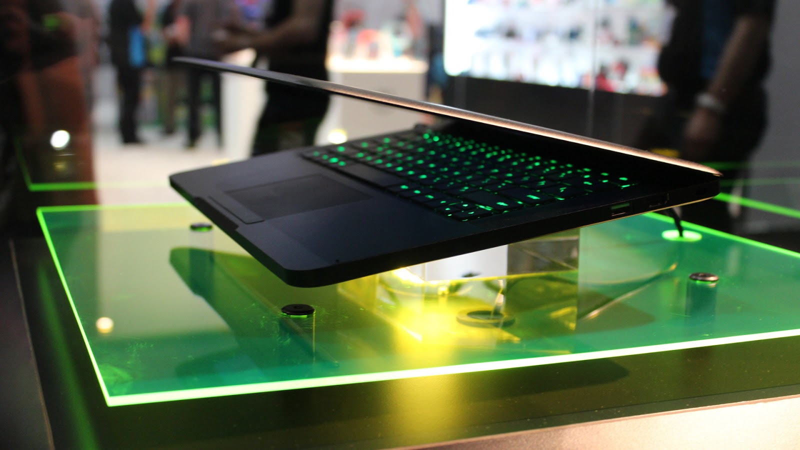 Razer Blade Hd Wallpapers - Razer - HD Wallpaper 