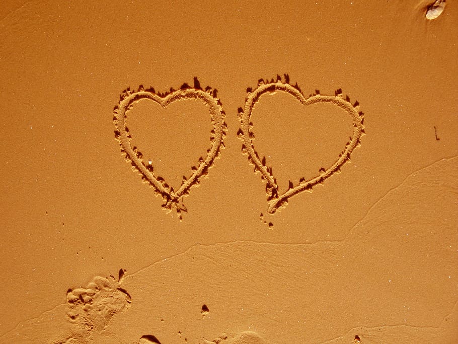 Sand Writing, Heart, Love, Romance, Relationship, Marriage, - Wedding - HD Wallpaper 