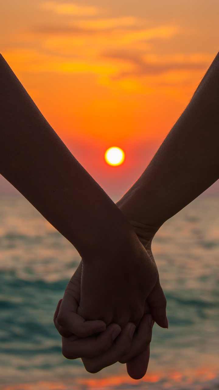 Sunset, Nature, Sea, Love, Hands Photo - Holding Hands In The Sunrise - HD Wallpaper 
