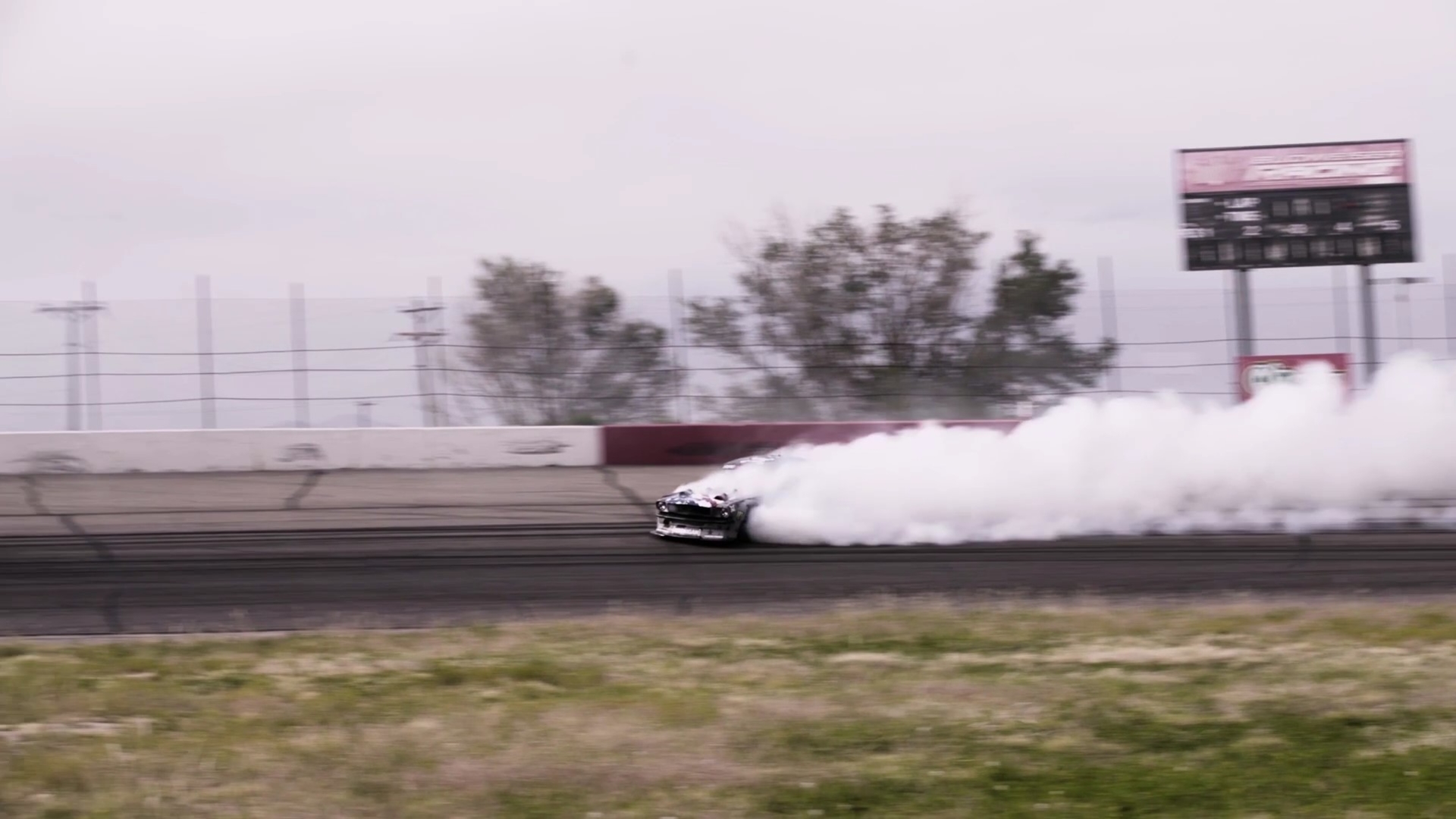 Performance Car - HD Wallpaper 