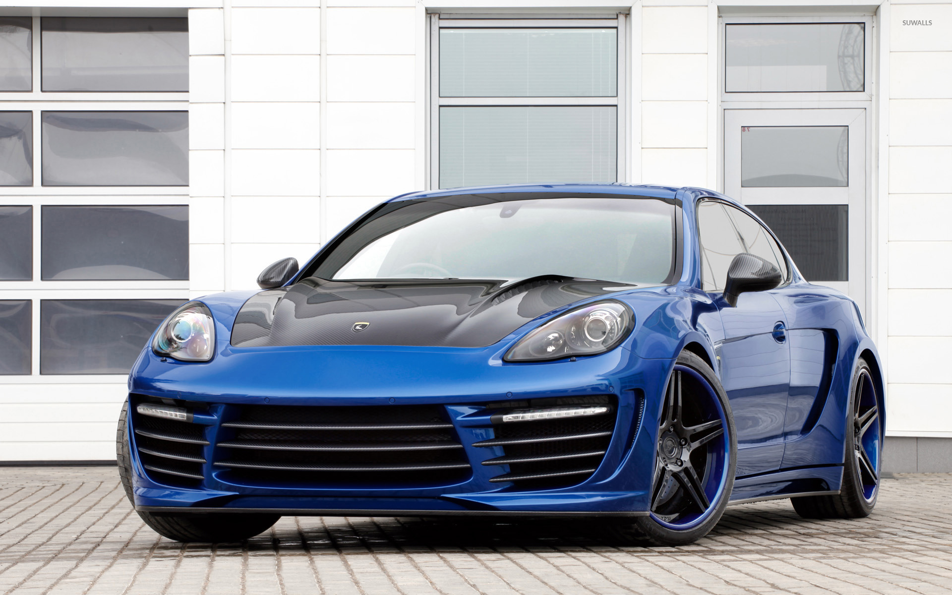 Porsche Panamera Blue Stingray Gtr - HD Wallpaper 