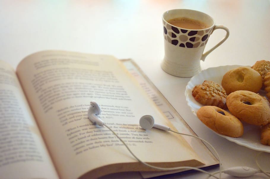 Lazy Sunday, Book, Breakfast, Coffee, Education, Leisure, - Chang Kang-myoung - HD Wallpaper 